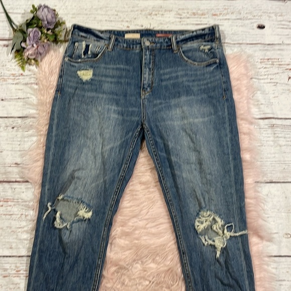 Anthropologie Pilcro The Heritage Distressed Boyfriend Jeans - Picture 7 of 10